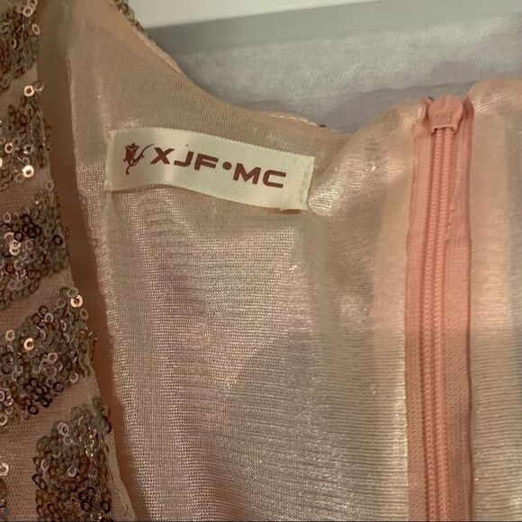 Pink Rose Gold Sequin Holiday Dress Size Small Medium - Picture 4 of 8